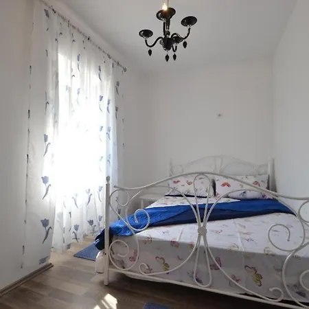 Nyaraló Family Friendly House With A Swimming Pool - 25391