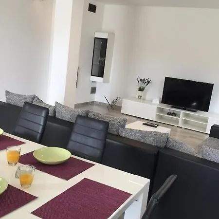 Nyaraló Family Friendly House With A Swimming Pool - 25391